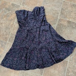 Adorable navy blue strapless dress
